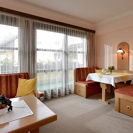 Apartment Cafe Rainer Sankt Johann in Tirol