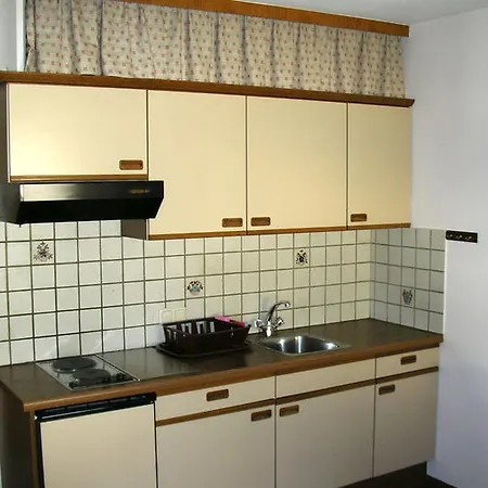 Apartment Cafe Rainer *